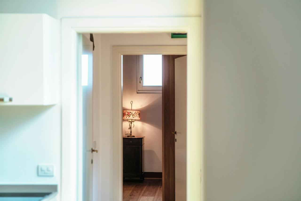 Castello Di Brusata Apartment By Quokka 360 - Romantic Flat With Pool Mendrisio Bagian luar foto