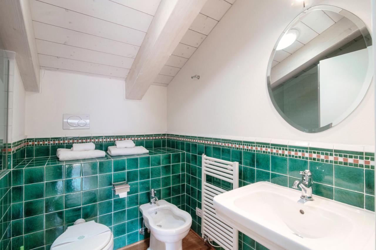 Castello Di Brusata Apartment By Quokka 360 - Romantic Flat With Pool Mendrisio Bagian luar foto
